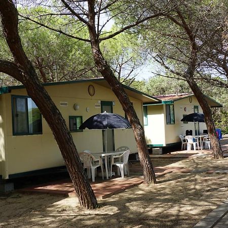 Camping Baia Paradiso Badesi Exterior foto